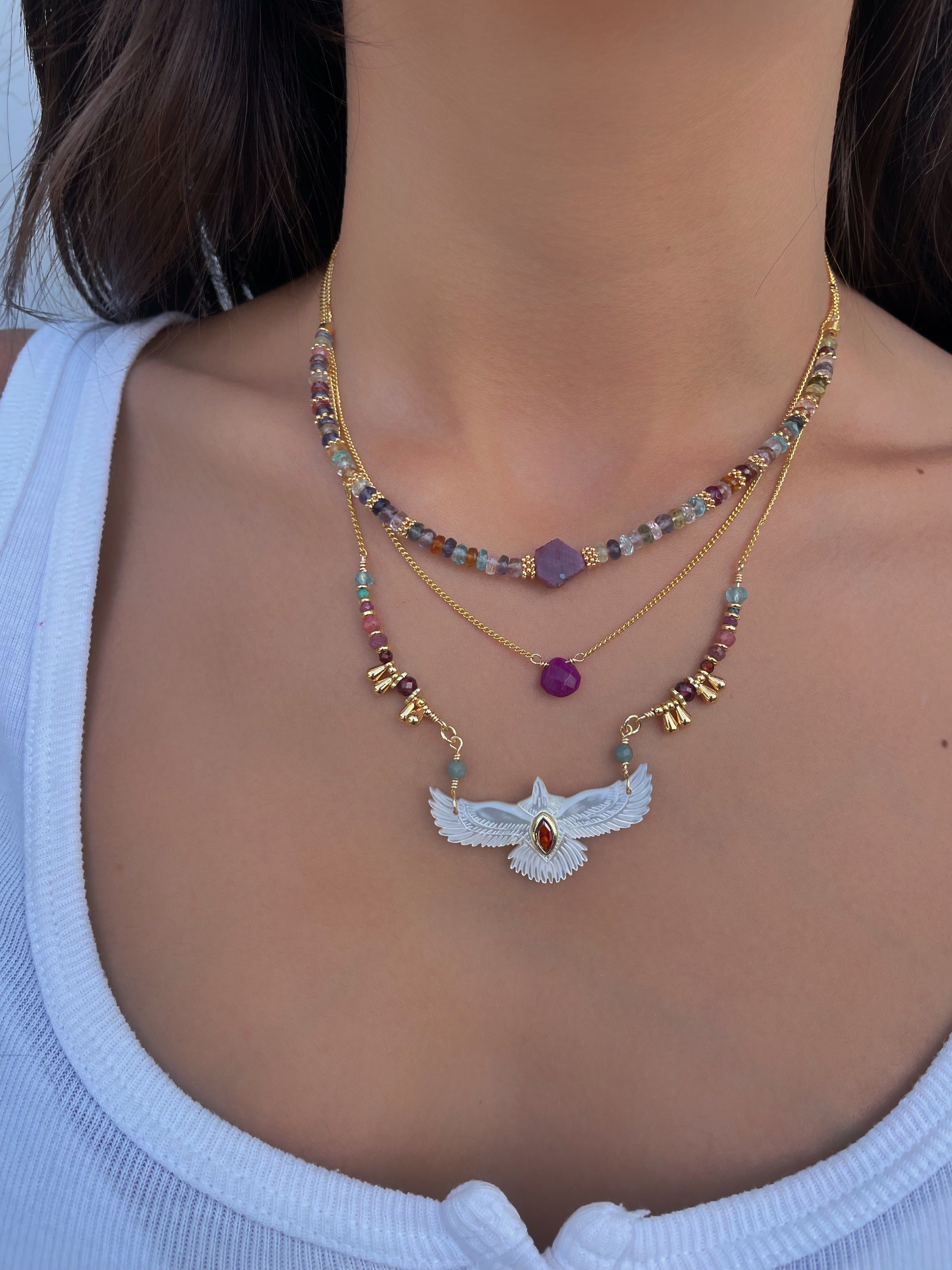 Collar Decretos y afirmaciones de Rubí con multipiedras facetadas