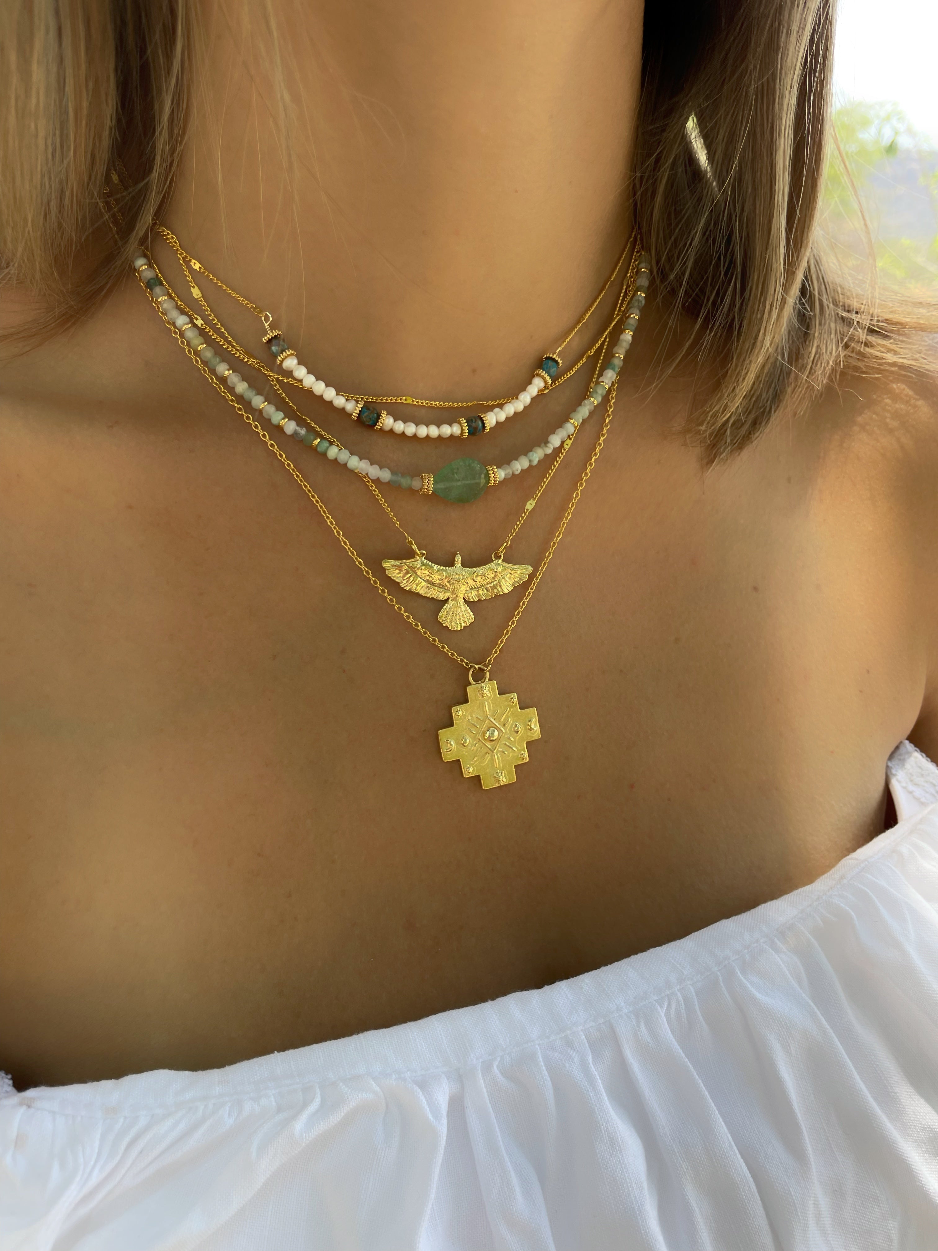 Decretos y afirmaciones con piedras para la salud y abundancia.