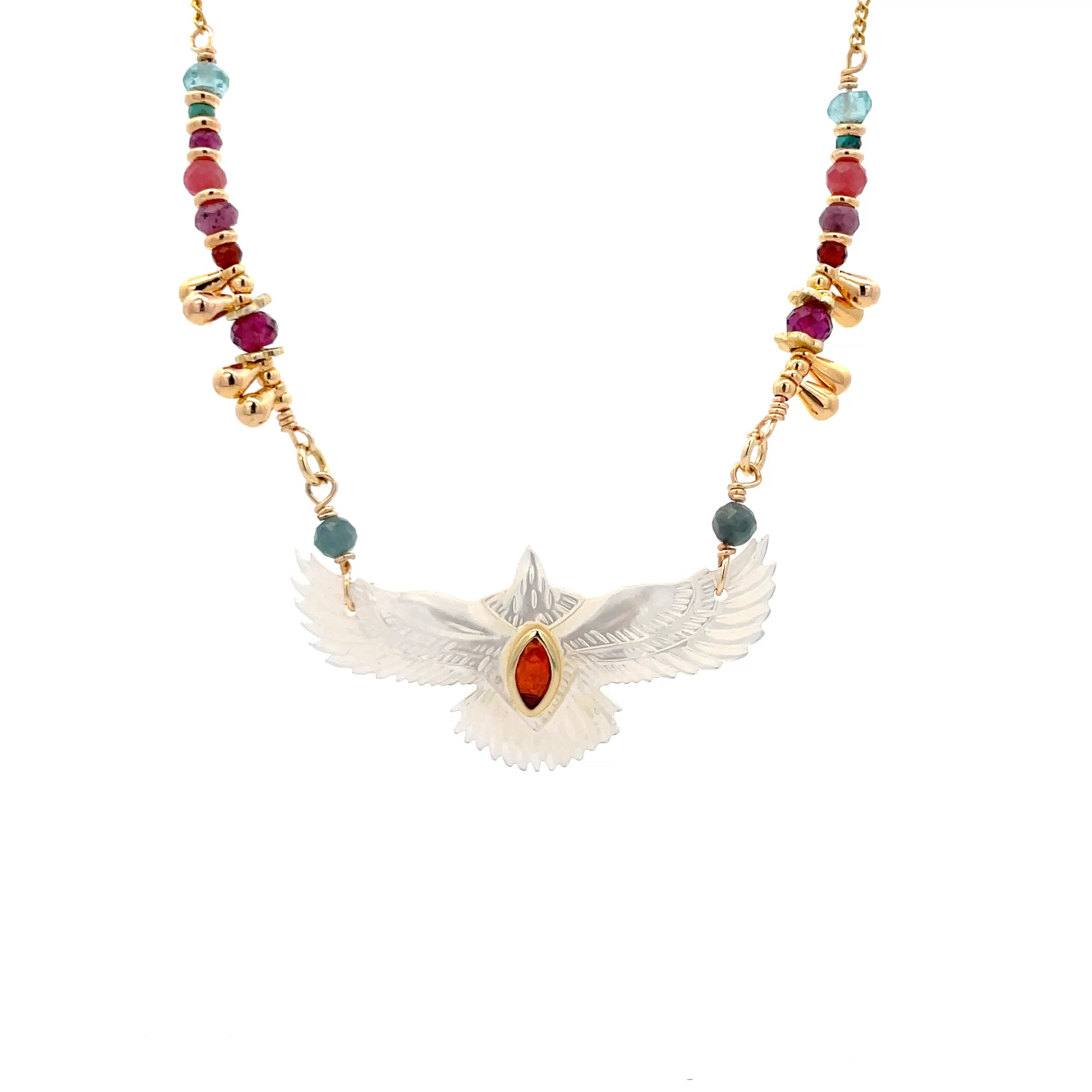 Collar Anka kuychi de madre perla