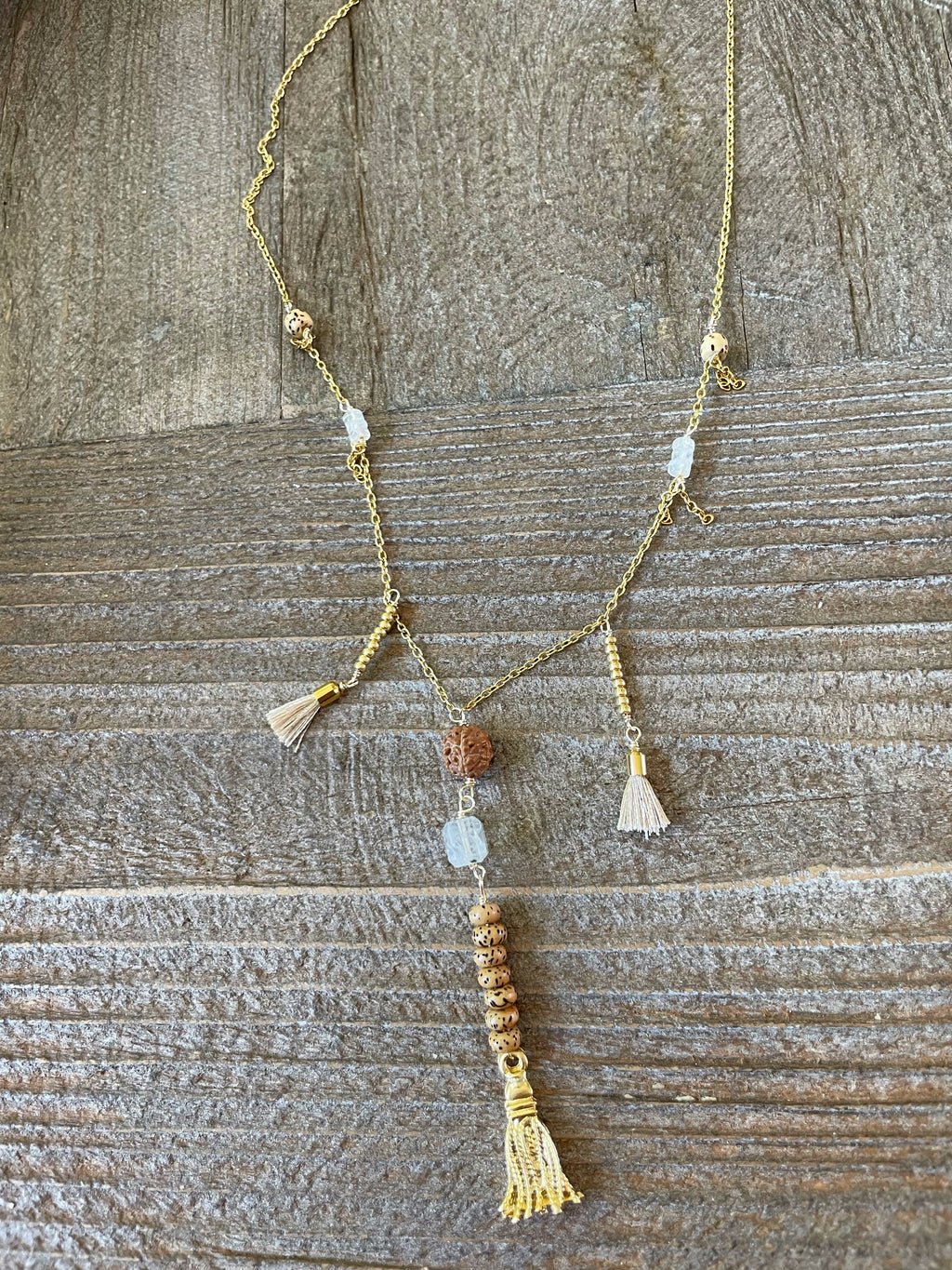 Collar semillas