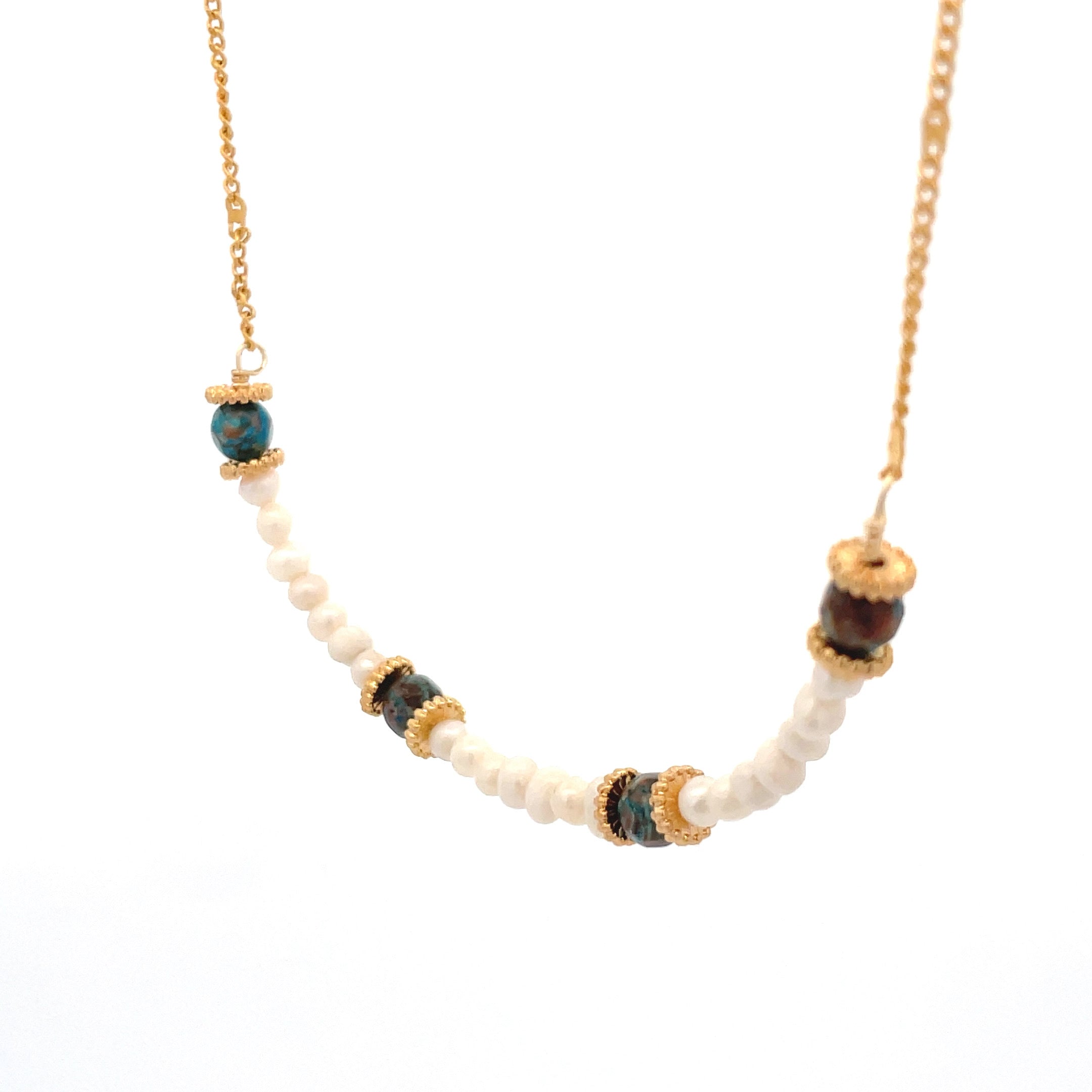 Collar Sulpayki con perlas