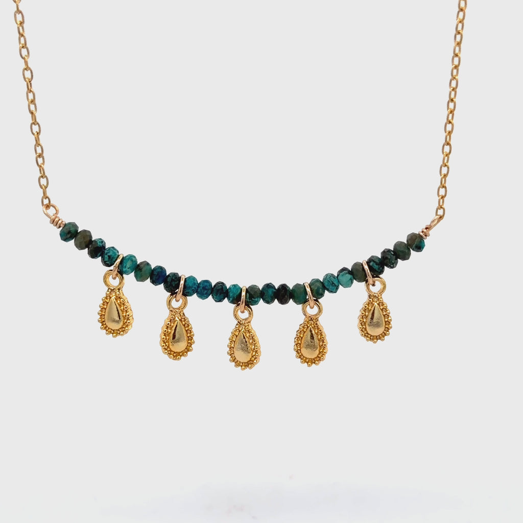 Collar Ayla