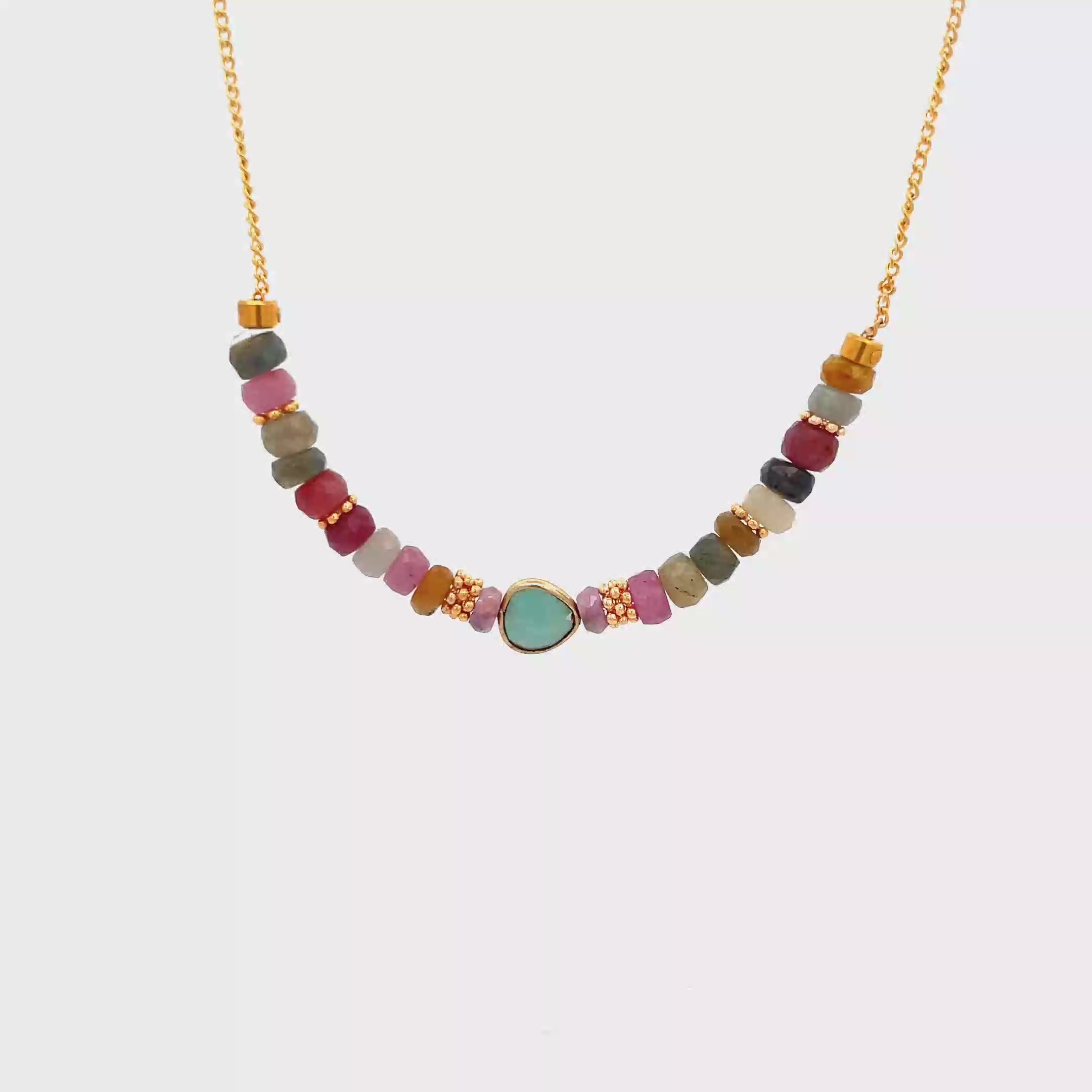 Collar yo soy amor con zafiros multicolor