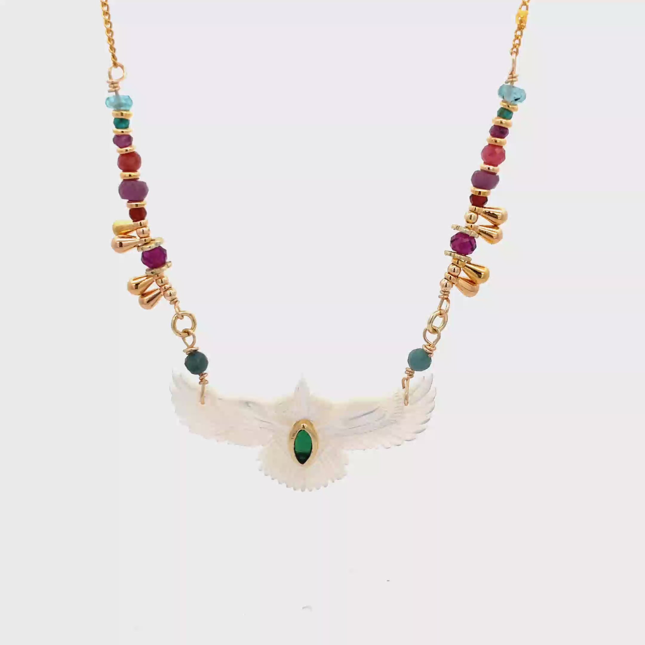 Collar Anka kuychi de madre perla