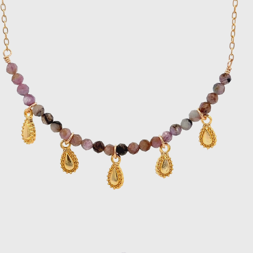 Collar Ayla