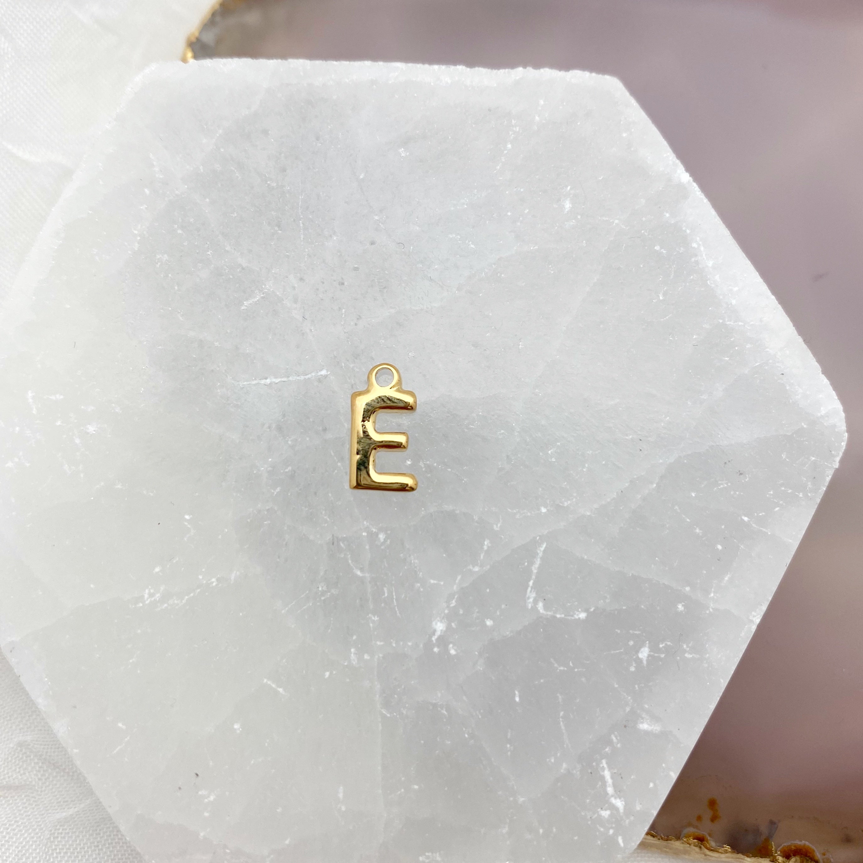 Inicial con Cadenita