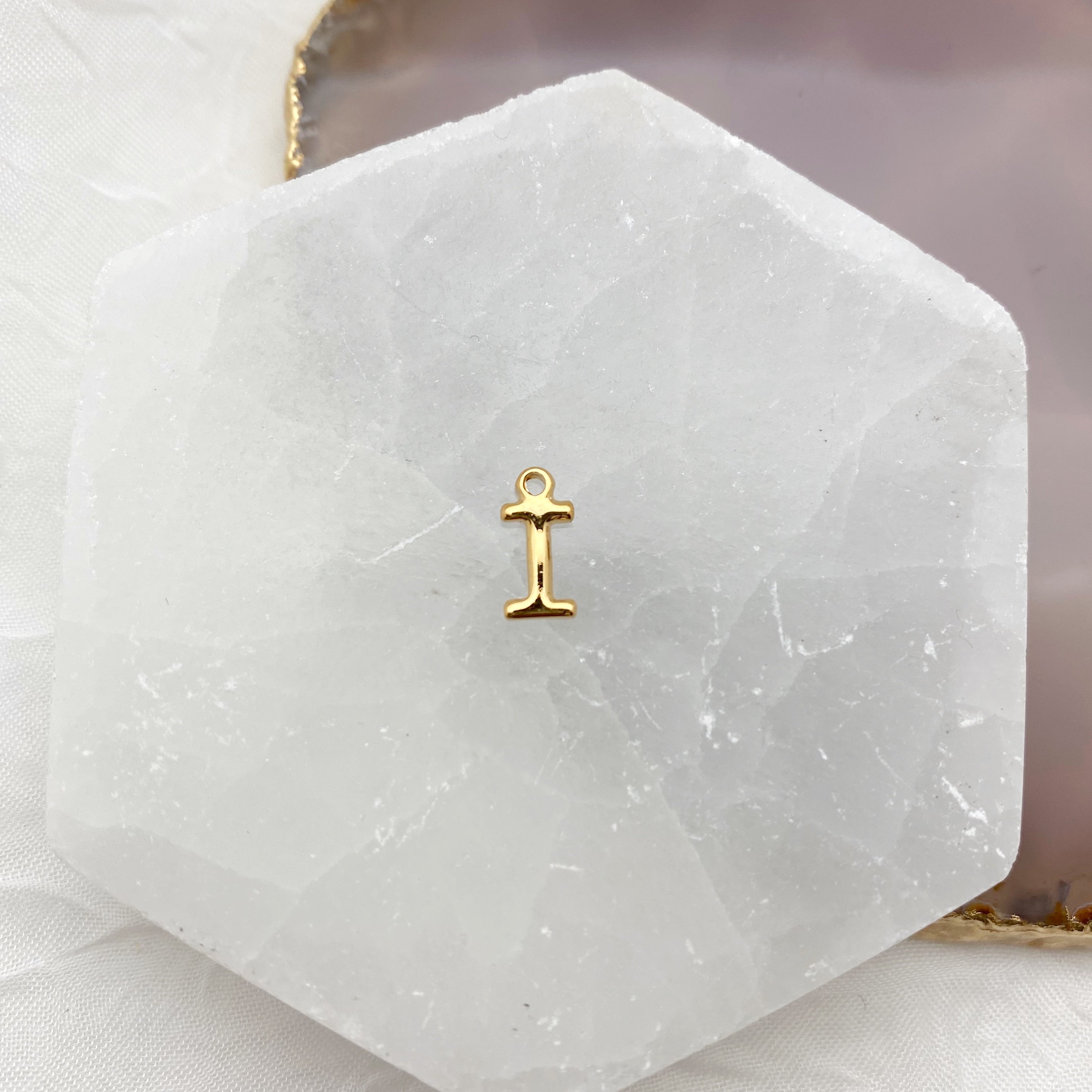 Inicial con Cadenita